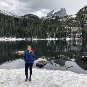 Meet your Posher, Elizabeth